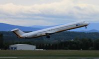I-DAVA @ LOWG - Itali Airlines Md 82