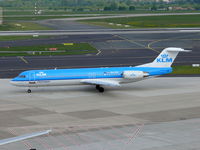 PH-OFM @ EDDL - KLM; Fokker F100
