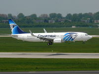 SU-GDB @ EDDL - Egyptair; Boeing 737-866