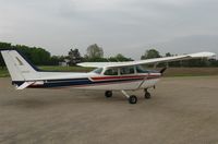 N4691G @ 8Y6 - On the ramp at 8Y6. - by Kreg Anderson