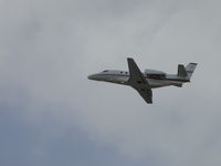 N656QS @ ONT - airbourne from runway 26R, westbound - by Helicopterfriend