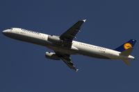 D-AISU @ EDDF - departure via RW25R - by Friedrich Becker
