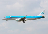 PH-EZM photo, click to enlarge