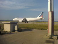 F-GKXG @ LFML - Airbus A320-214