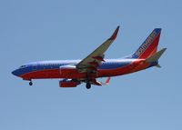 N456WN @ TPA - Southwest 737-700 - by Florida Metal