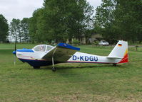 D-KDGU @ EDCE - Scheibe SF-25C Falke at Eggersdorf, Eastern Germany. - by moxy