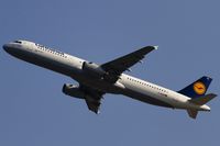 D-AISW @ EDDF - departing via RW25L - by Friedrich Becker