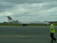 F-GRZL @ LFRS - Bombardier CRJ-700