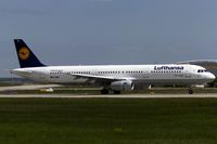 D-AISC @ EDDF - departing via RW18W - by Friedrich Becker