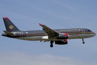 JY-AYF @ EDDF - on final RW07R - by Friedrich Becker