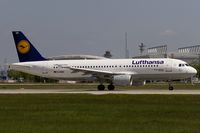 D-AIQU @ EDDF - departing via RW18W - by Friedrich Becker