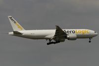 D-AALB @ EDDF - on final RW07R - by Friedrich Becker