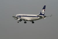 SP-LIH @ EBBR - Flight LO235 is descending to RWY 25L - by Daniel Vanderauwera