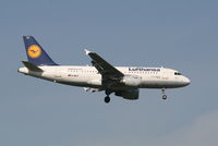 D-AILX @ EBBR - Flight LH4602 is descending to RWY 02