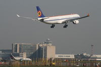 CS-TMT @ EBBR - Descending to RWY 02