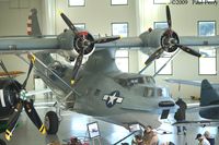 N9521C @ 42VA - The Cat in her hangar