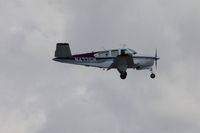 N4775M @ LAL - Arriving at Lakeland, Florida during Sun N Fun 2010.