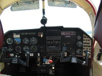 VH-XPT - VH-XPT cockpit - by Shaun Taylor