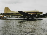 N130Q @ LAKE - Folsome Air Service, Greenville , ME. 24th International Sea Plane Fly In , 1997 Moosehead Lake, Greenville , Maine, USA Scan from photograp - by Henk Geerlings