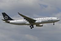 SU-GCK @ EDDF - short final RW18W - by Friedrich Becker
