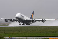 D-AIMA @ LOWL - first landing - by Peter Pabel