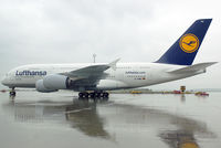 D-AIMA @ VIE - Lufthansa Airbus A380-841