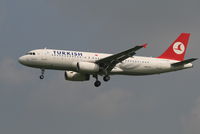 TC-JPN @ EBBR - Arrival of flight TK1937 to RWY 25L