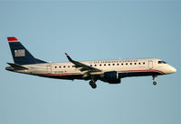 N112HQ @ KPHL - KPHL