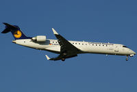 D-ACPD @ VIE - Lufthansa Regional (CityLine) Canadair Regional Jet CRJ701ER