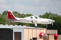 N927LE @ LAL - Arriving at Lakeland, Florida during Sun N Fun 2010.