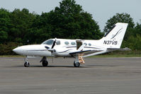 N37VB @ EGLK - Cessna 421C at Blackbushe - by Terry Fletcher