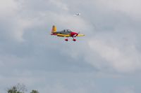 N80XL @ LAL - Arriving at Lakeland, Florida during Sun N Fun 2010.