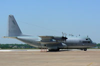 165000 @ FTW - USMC KC-130T at Meacham Field