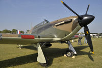 G-HUPW @ LFFQ - at lffq - by Volker Hilpert
