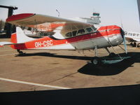 OH-CSC @ EFHF - Cessna 195B on ski's
Pilot Factory , Malmi Airport

Scan from photo - by Henk Geerlings