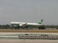 B-16705 @ LAX - Landing on runway 24R - by Helicopterfriend