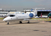 N69LJ @ LFPB - Privately operated. - by vickersfour