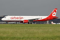 D-ALSC @ LOWW - AIR BERLIN - by Delta Kilo