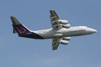 OO-DWL @ EBBR - Flight SN2055 is taking off from RWY 07R