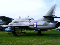 XL569 photo, click to enlarge XL569 photo, click to enlarge