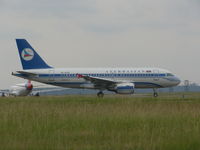 4K-AZ05 @ LFPG - Taxiing to the runway