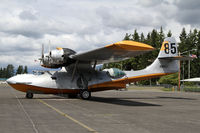 N85U @ AWO - This is supposed to be flying again soon - by Duncan Kirk