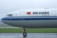 B-6131 @ LOWS - Very nice visitor