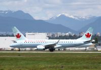 C-FLWH @ CYVR - ERJ 190-100 IGW - by Mark Pasqualino