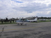 N9790G @ GVQ - Taxing at Batavia. - by Terry L. Swann