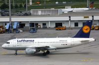 D-AILF @ EDDM - shuttleing about at Munich - by Paul Lindley