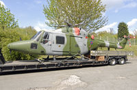 XZ179 - SIDE VIEW ON TRAILER