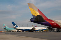 HL7413 @ VIE - Asiana Boeing 747-400 - by Dietmar Schreiber - VAP