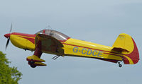 G-CDCE @ EGKH - SHOT AT HEADCORN - by Martin Browne