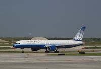 N593UA @ KORD - Boeing 757-200 - by Mark Pasqualino